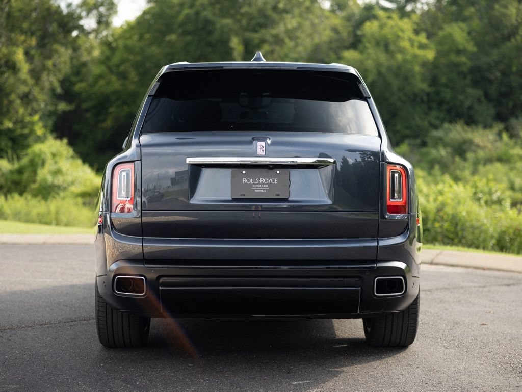 Certified 2022 Rolls-Royce Cullinan w/ Cullinan Package AWD/4WD image 7