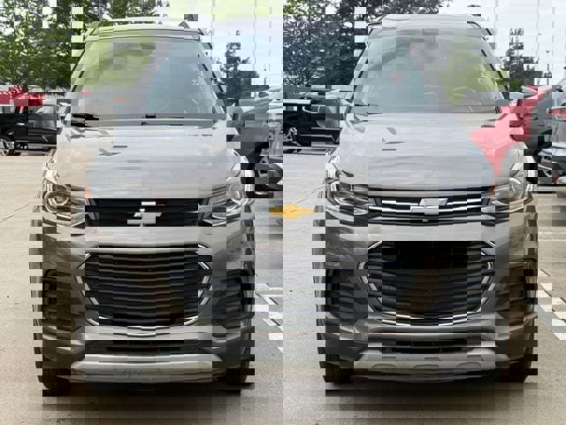 Used 2022 Chevrolet Trax LT w/ Driver Confidence Package AWD/4WD image 6