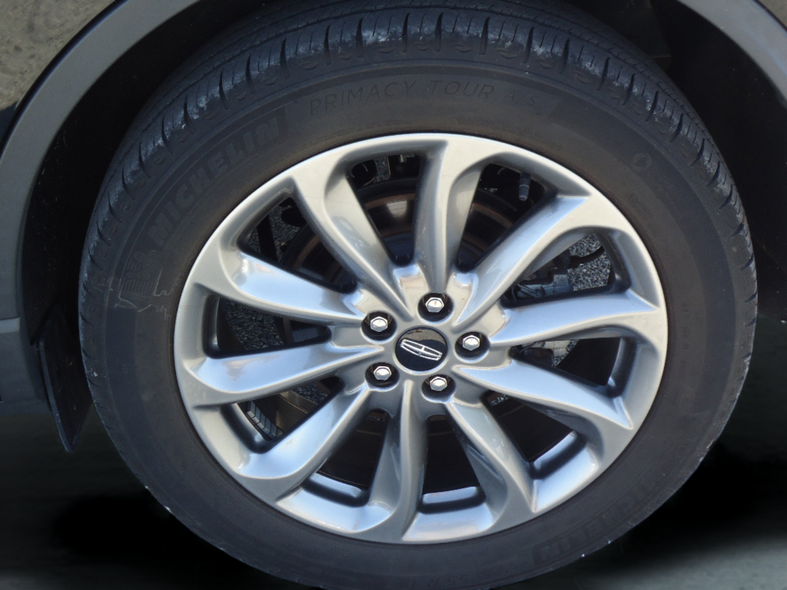 Used 2022 Lincoln Corsair AWD w/ Premium Package image 9