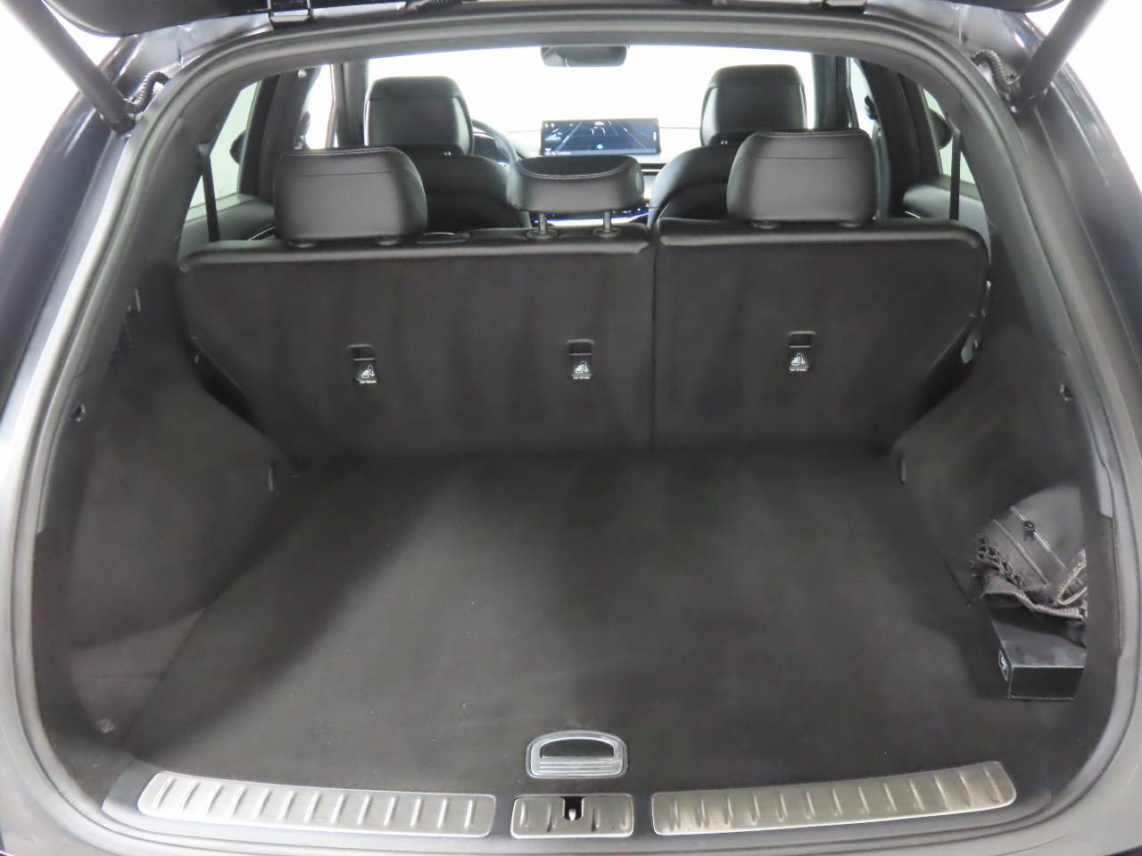 Used 2024 Genesis GV70 3.5T Sport AWD/4WD image 17