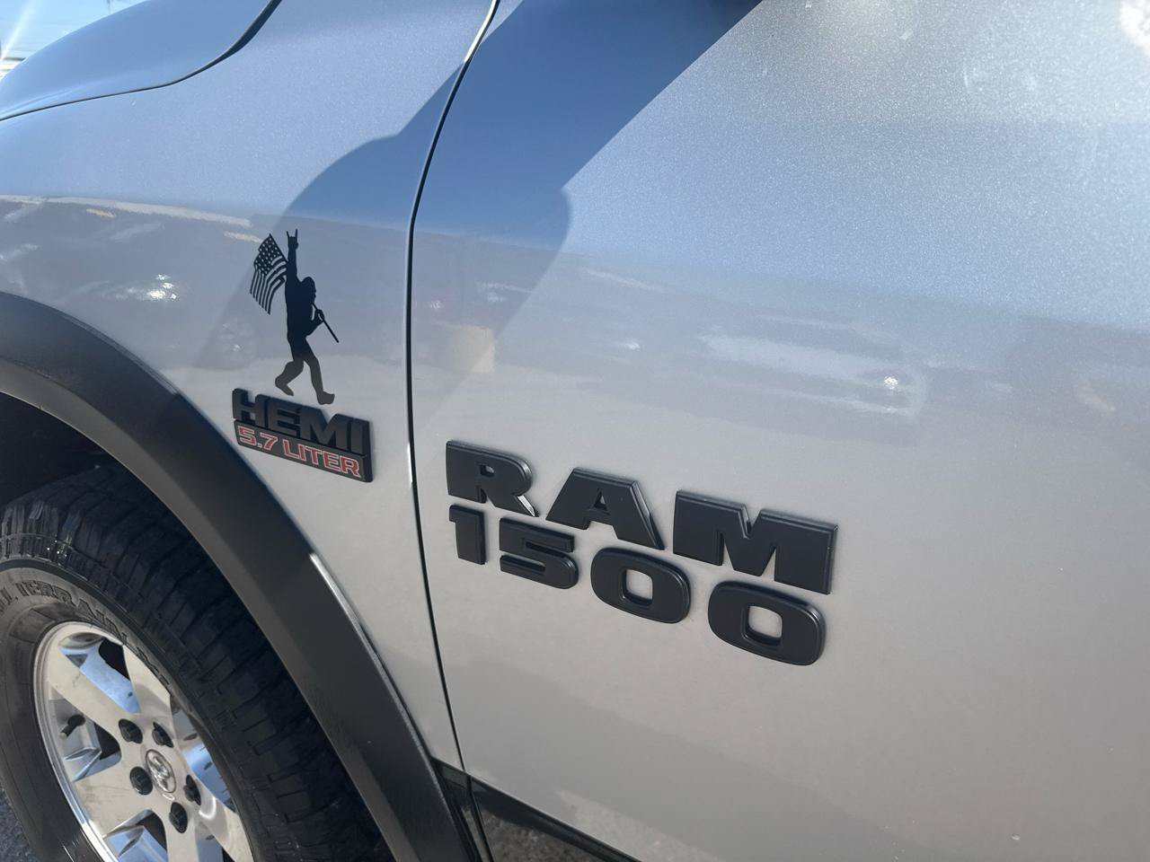 Used 2016 RAM 1500 Rebel w/ Luxury Group AWD/4WD image 8