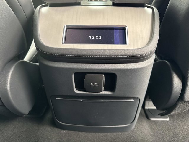 New 2026 Lincoln Navigator L Reserve w/ Jet Appearance Package image 24