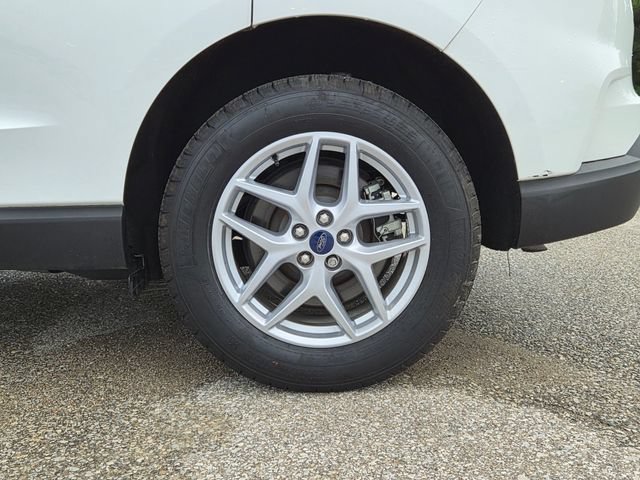 Used 2022 Ford Edge SEL w/ Convenience Package AWD/4WD image 9