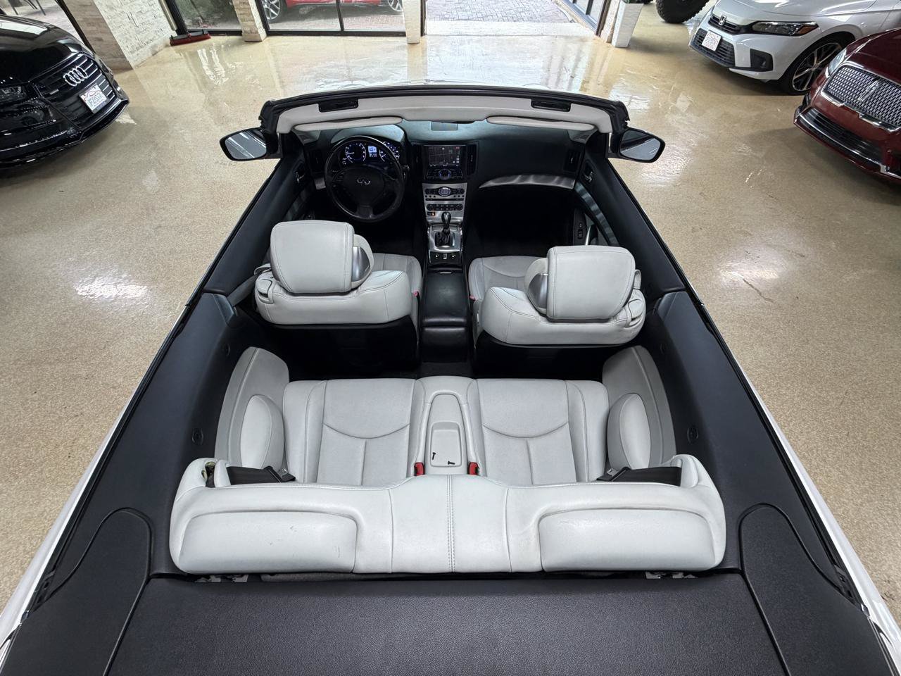 Used 2014 INFINITI Q60 Convertible w/ Premium Package RWD image 15