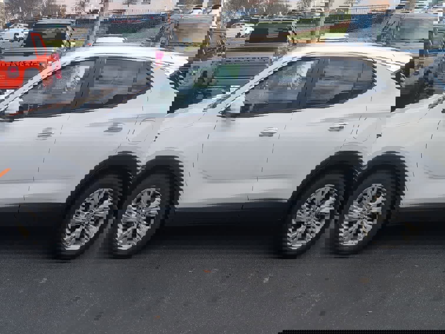 Used 2024 Buick Encore GX Preferred image 8