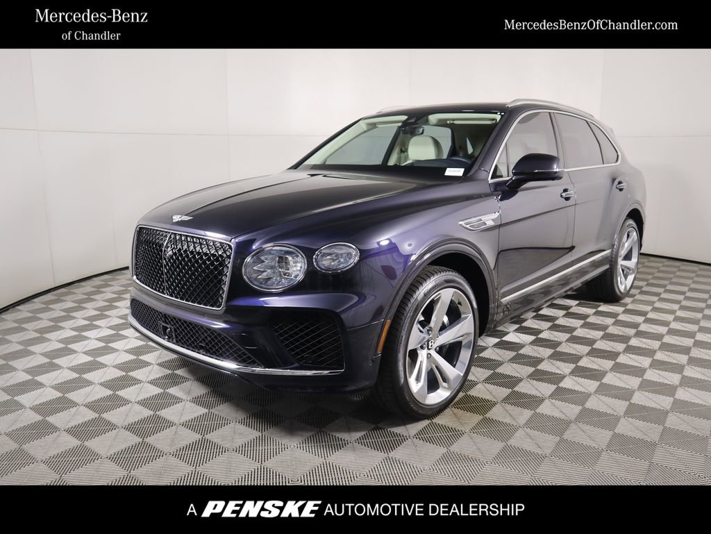 Used 2025 Bentley Bentayga image 1