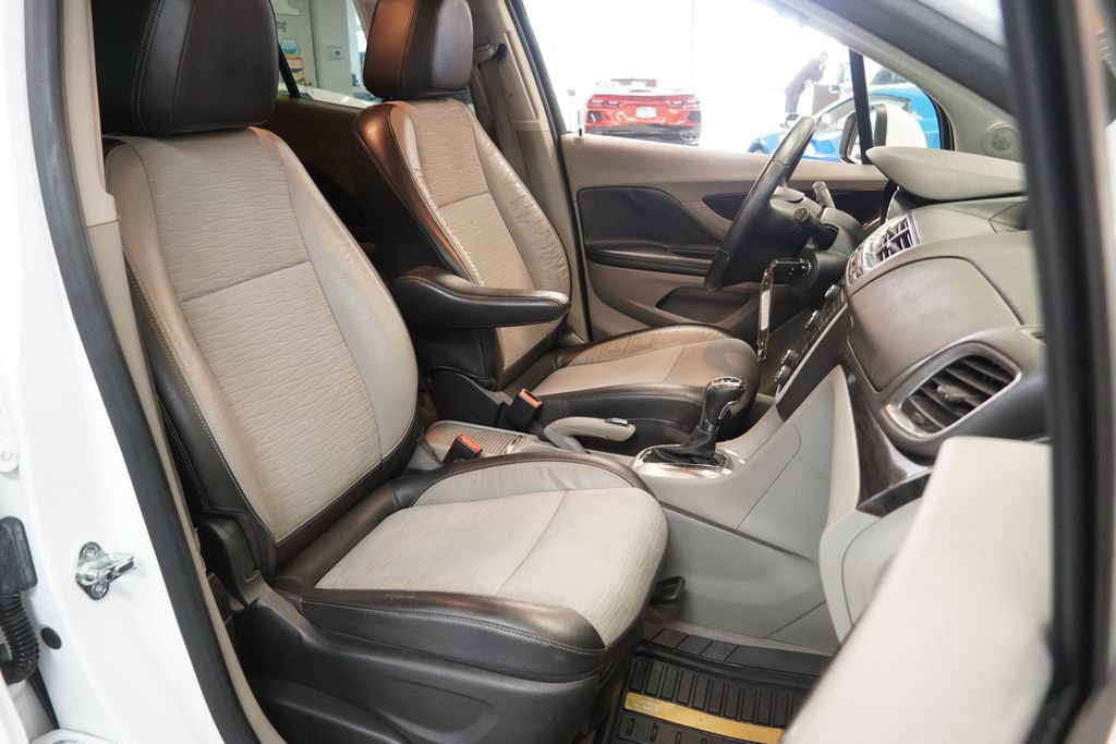 Used 2016 Buick Encore FWD image 31