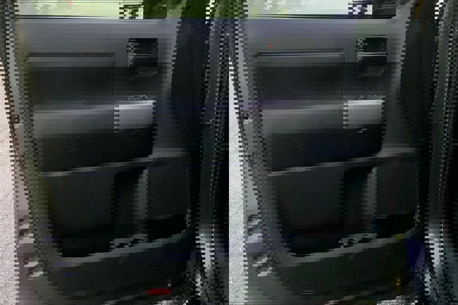 Used 2013 Toyota Tundra 4x4 CrewMax image 20