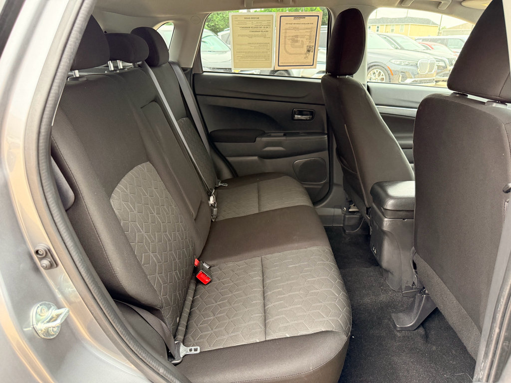Used 2024 Mitsubishi Outlander Sport AWD image 24