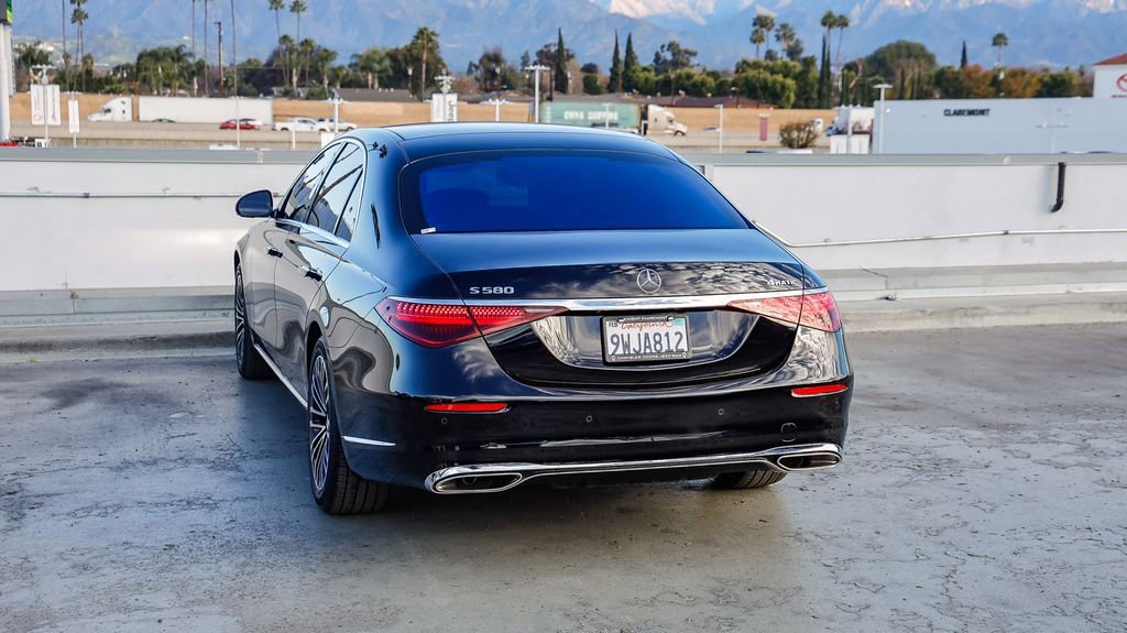 Used 2024 Mercedes-Benz S 580 4MATIC Sedan image 6