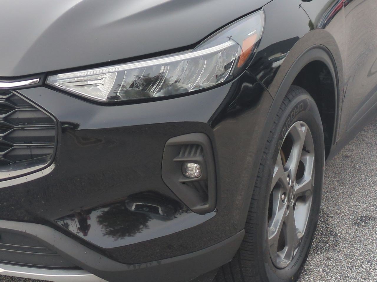 Used 2025 Ford Escape ST-Line Select AWD/4WD image 10