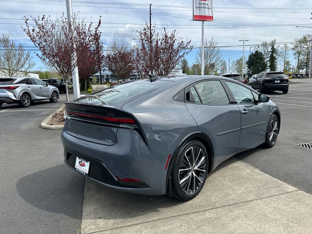 Used 2024 Toyota Prius Limited w/ Limited Premium Package AWD/4WD image 5