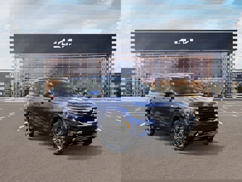 New 2026 Kia Seltos LX image 8
