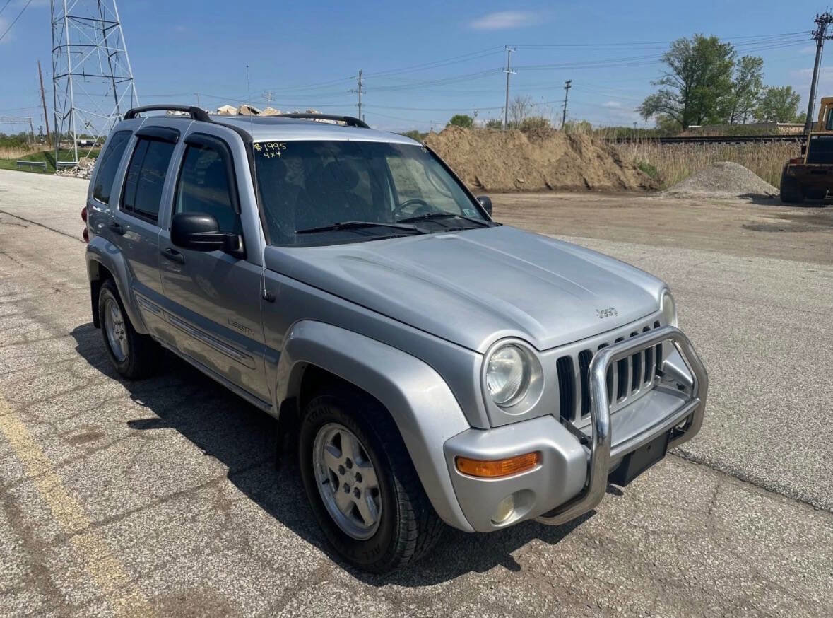 Used 2004 Jeep Liberty Limited AWD/4WD image 4