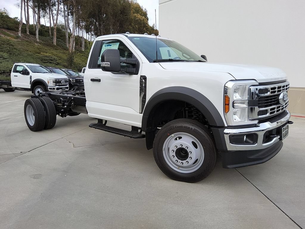 New 2026 Ford F550 2WD Regular Cab Super Duty image 17