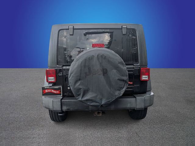 Used 2012 Jeep Wrangler Unlimited Sport image 4