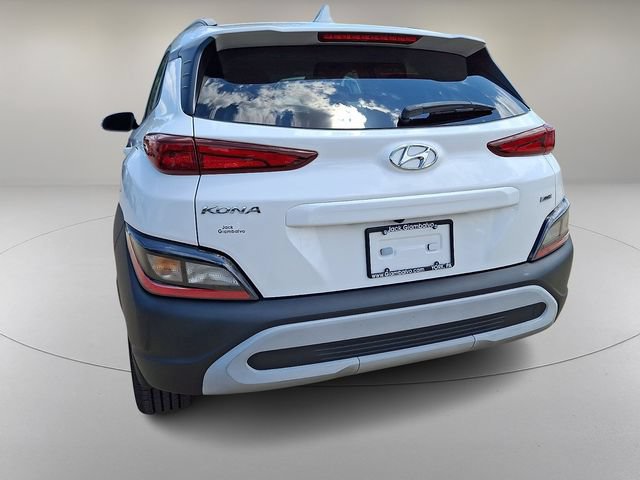 Certified 2022 Hyundai Kona SEL w/ Convenience Package AWD/4WD image 8