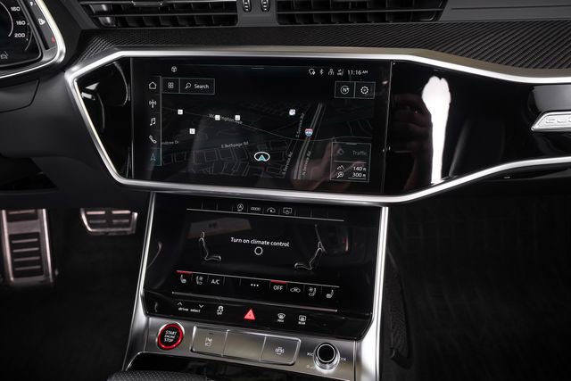 Used 2022 Audi RS 6 image 45