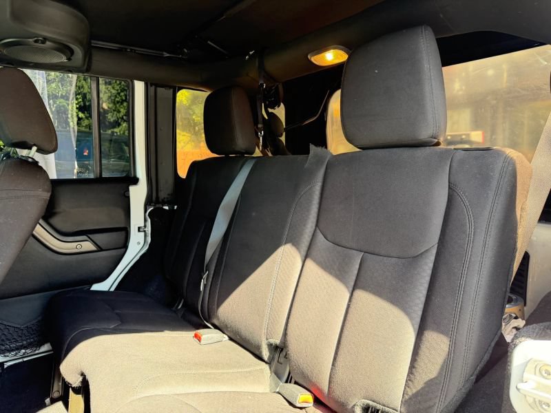 Used 2014 Jeep Wrangler Unlimited Sport w/ Quick Order Package 24S AWD/4WD image 16