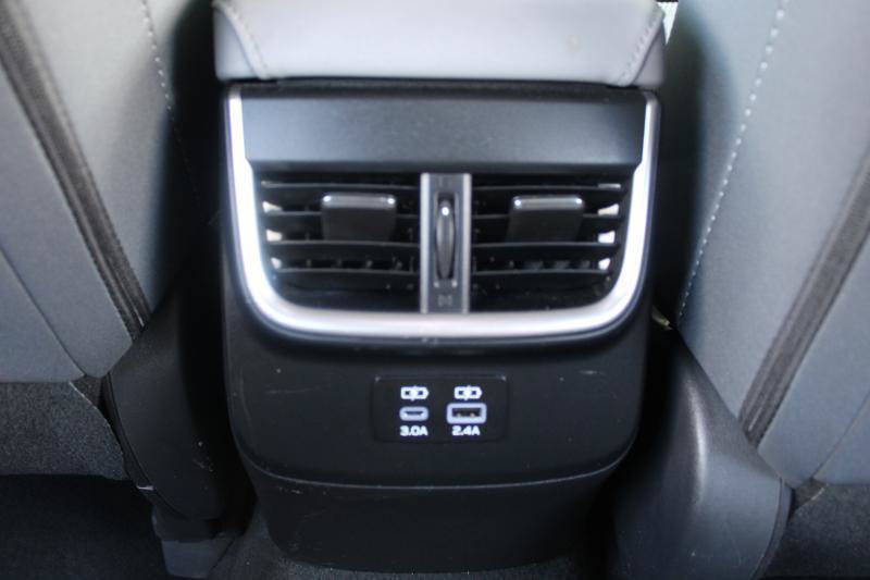 Used 2023 Subaru Outback Premium w/ Popular Package #1 AWD/4WD image 18