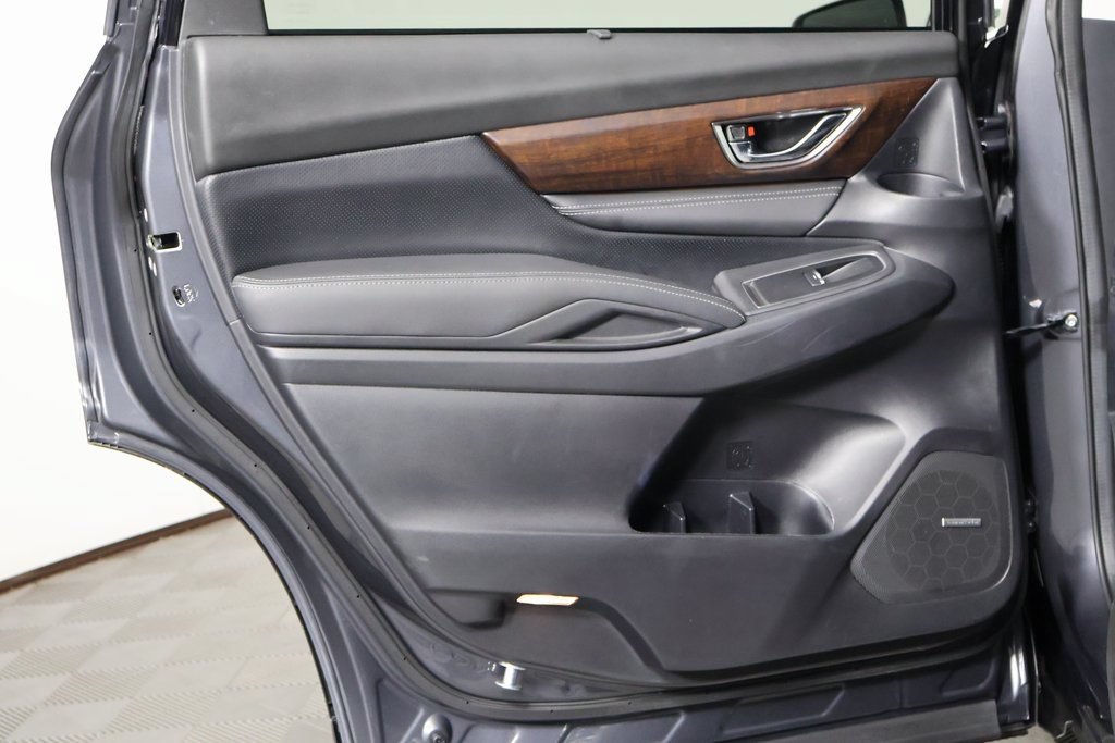 Used 2023 Subaru Ascent Touring AWD/4WD image 14