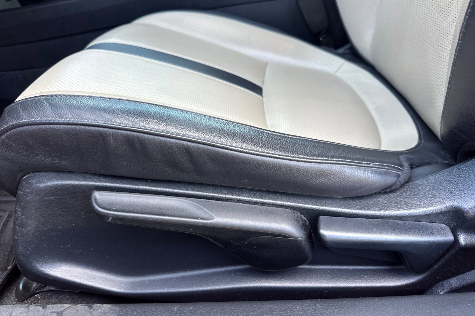 Used 2016 Honda Civic Touring image 15