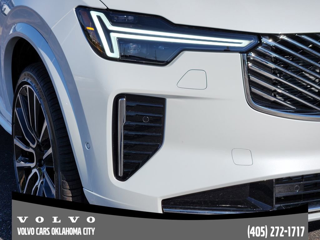 Used 2026 Volvo XC90 B5 Plus w/ Protection Package Premier image 7
