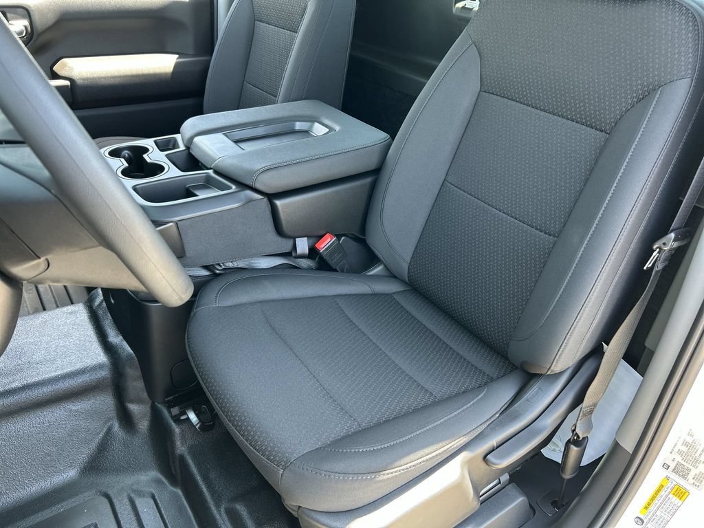 New 2026 GMC Sierra 2500 Pro RWD image 19