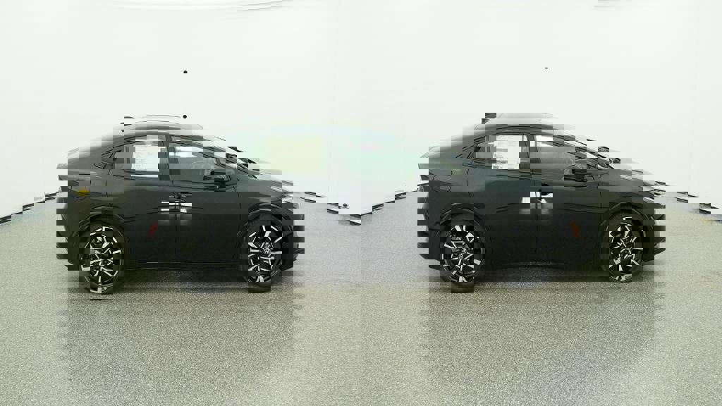 New 2026 Toyota Prius Plug-In Hybrid image 11