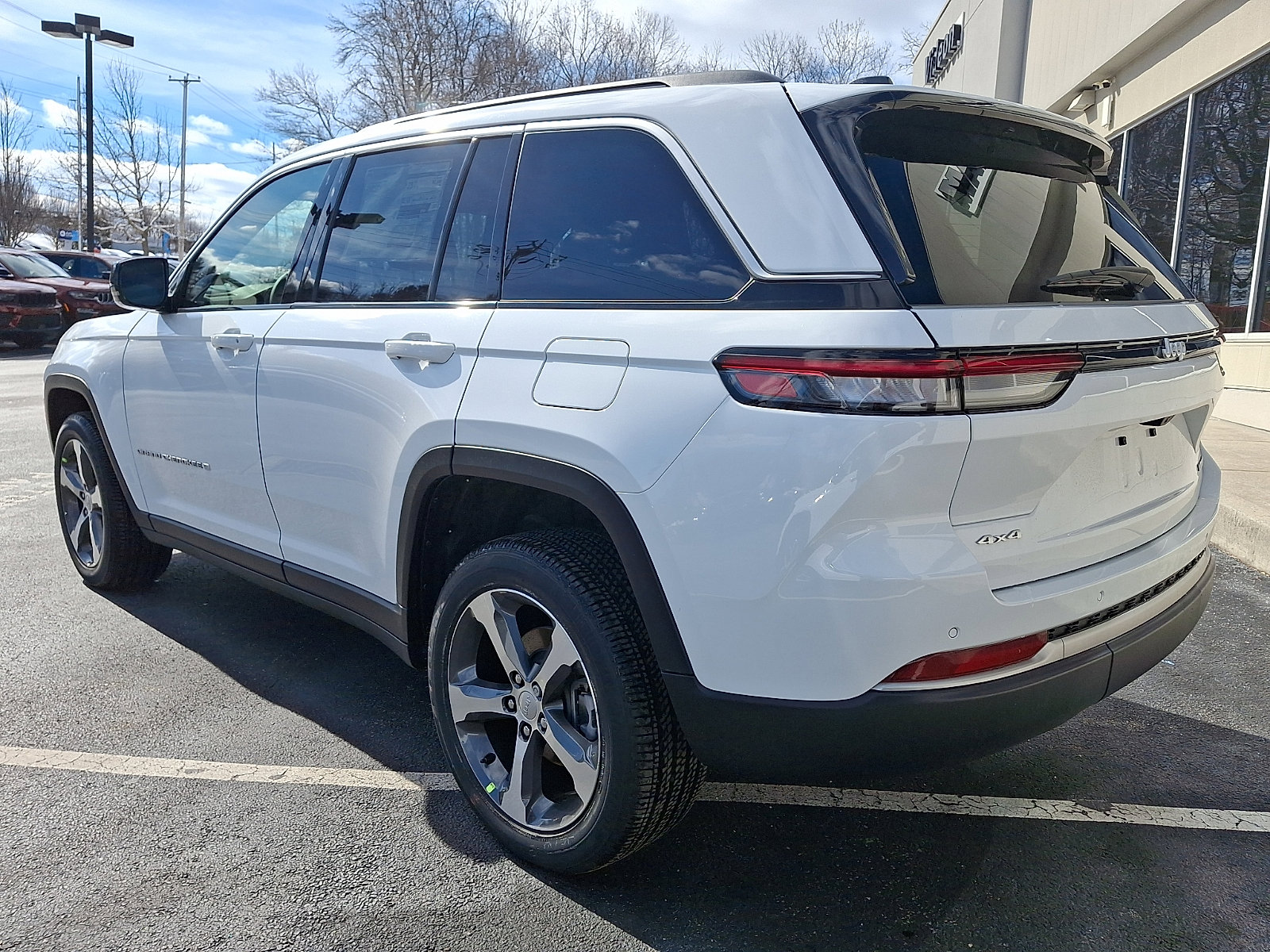 New 2026 Jeep Grand Cherokee Limited image 4