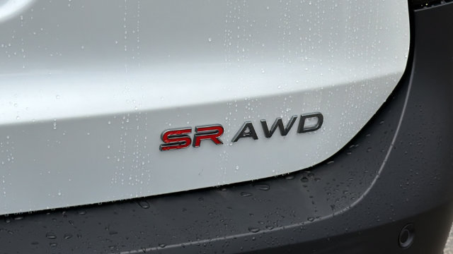 New 2026 Nissan Kicks SR AWD/4WD image 11