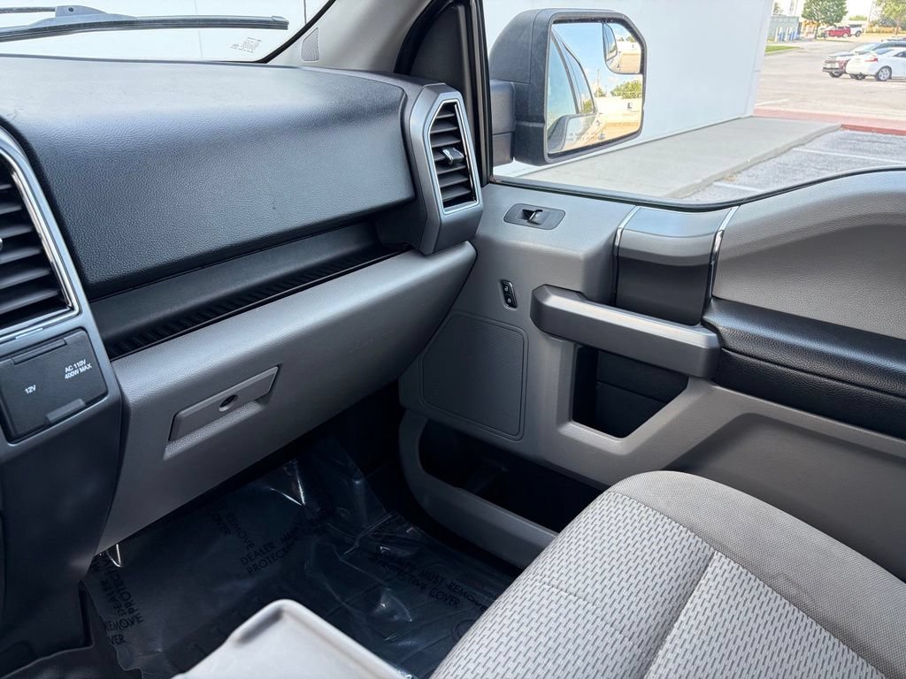 Used 2019 Ford F150 XLT w/ Equipment Group 302A Luxury AWD/4WD image 41