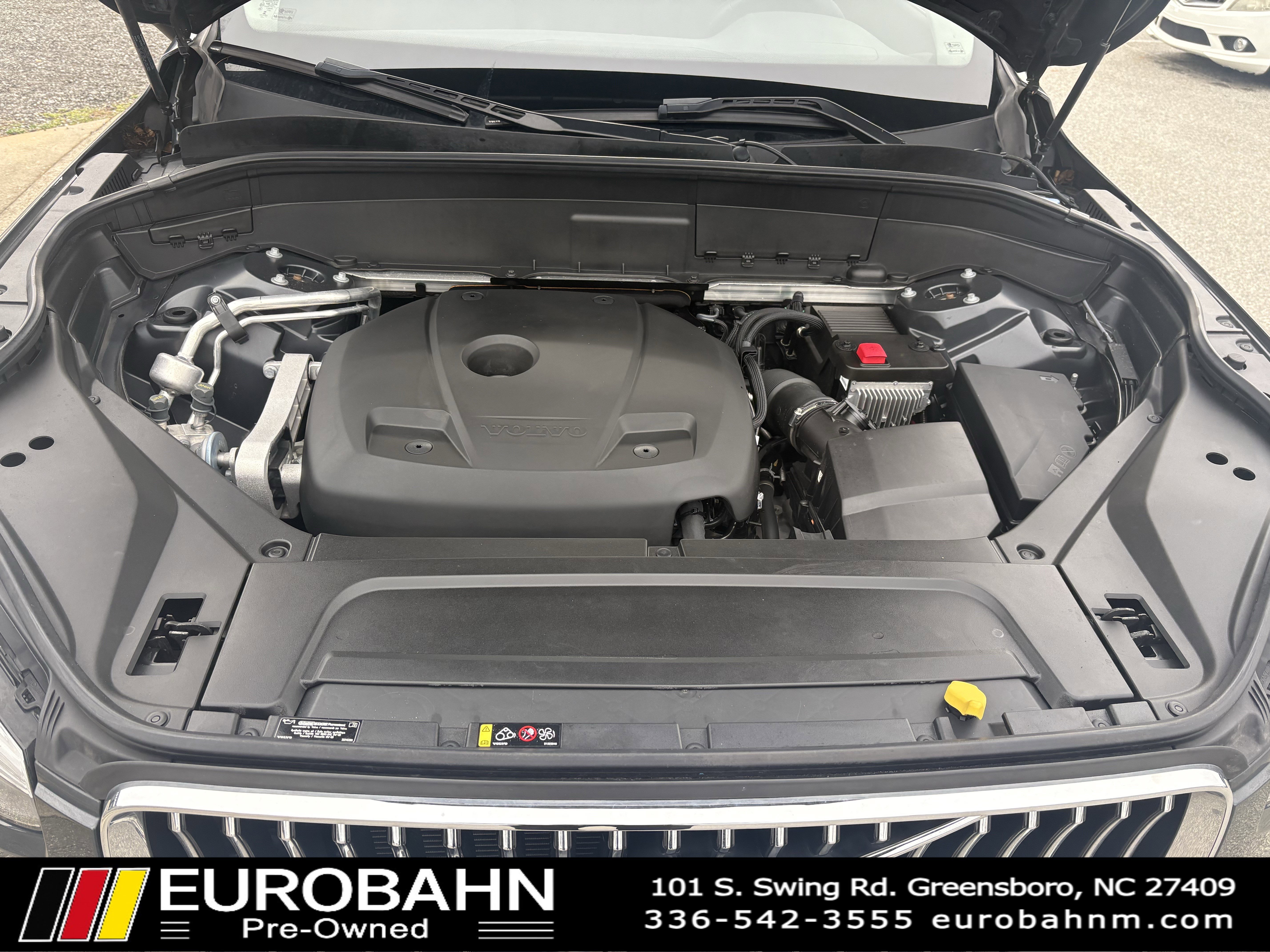 Used 2021 Volvo XC90 T5 Momentum w/ Protection Package Premier image 37