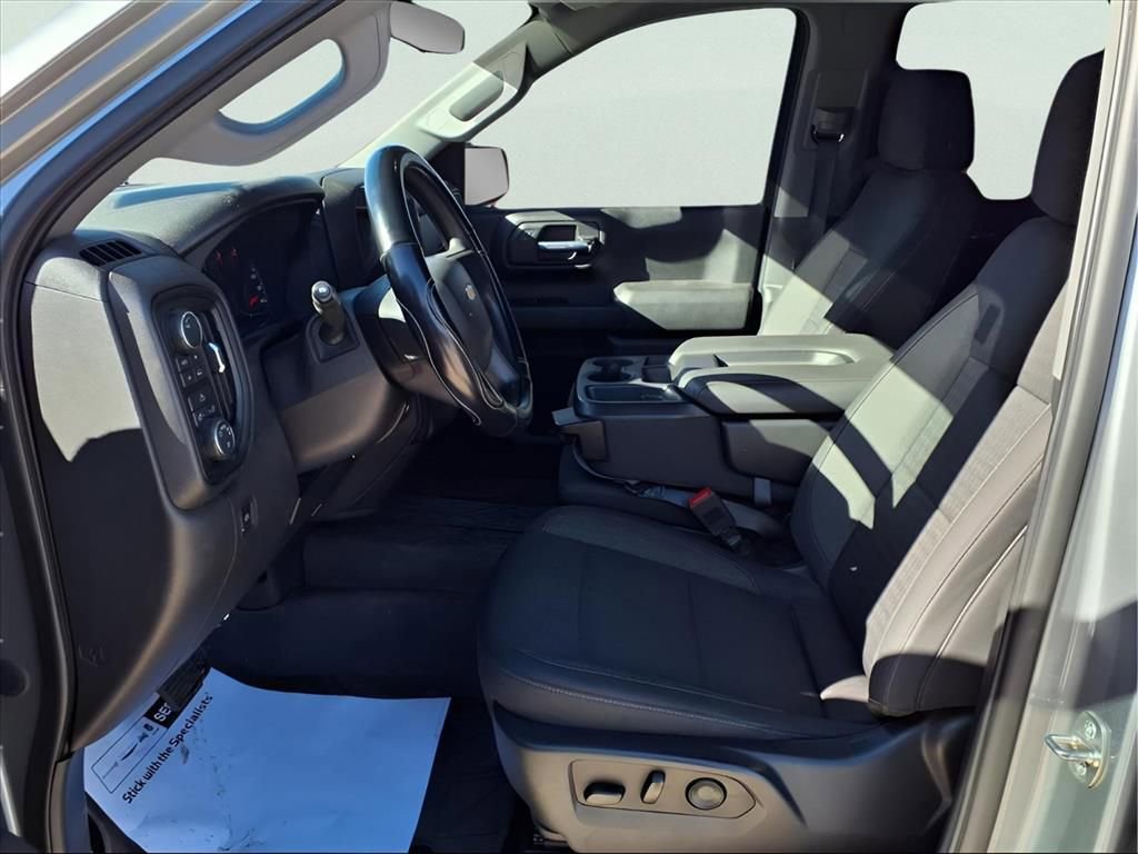 Used 2023 Chevrolet Silverado 1500 Custom image 11