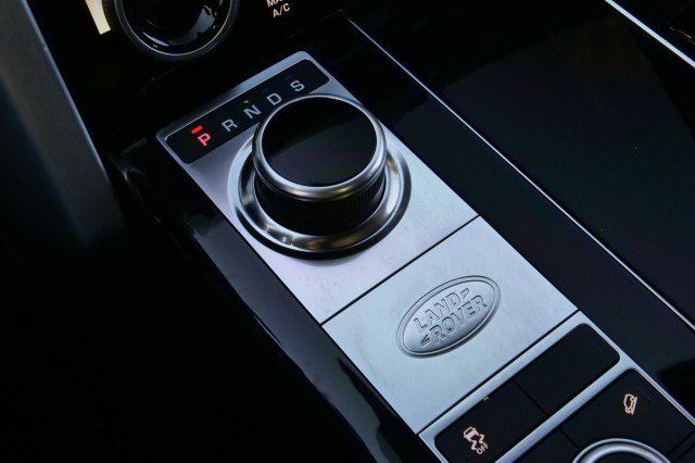 Used 2022 Land Rover Range Rover Westminster Edition image 16