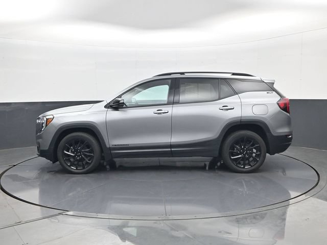 Used 2023 GMC Terrain SLT w/ Tech Package AWD/4WD image 8