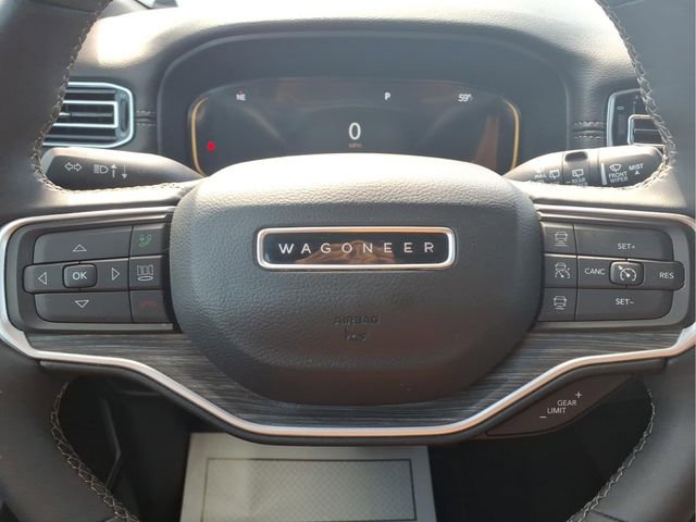 Used 2024 Jeep Wagoneer Series III image 11