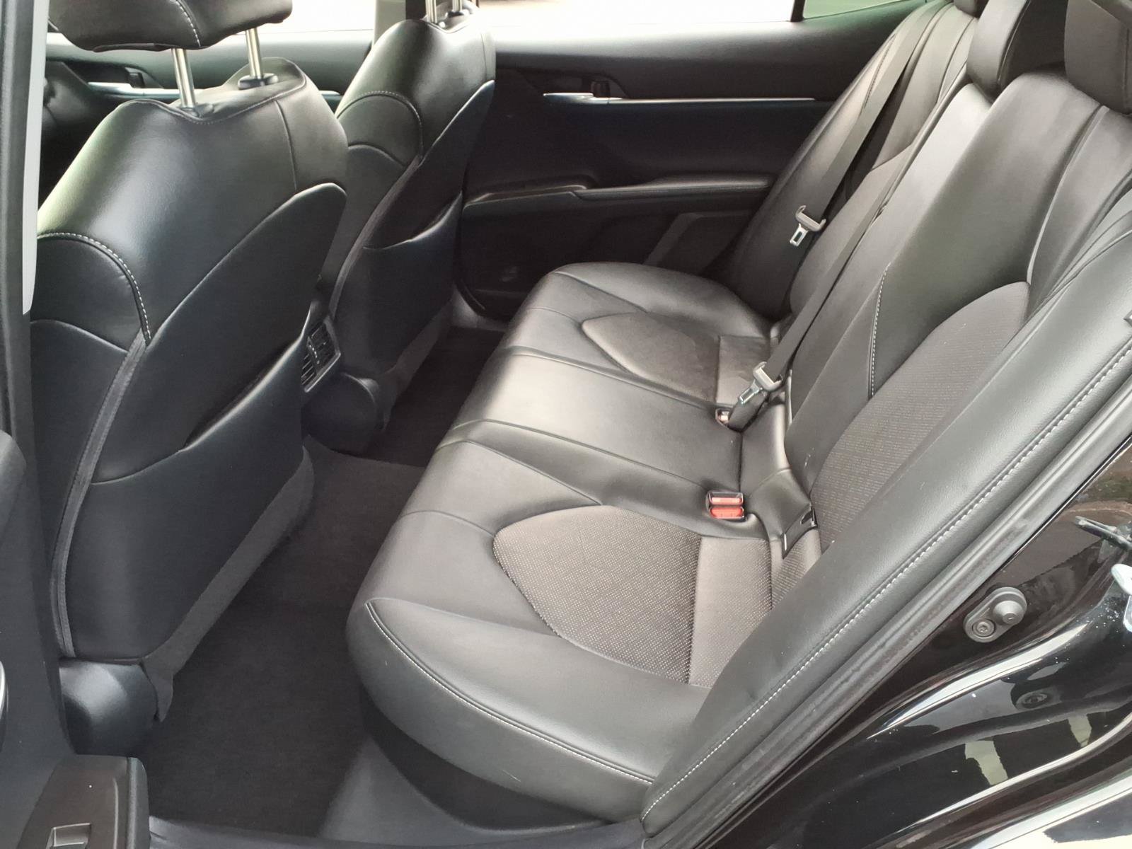 Certified 2024 Toyota Camry XSE w/ Navigation Package FWD image 10