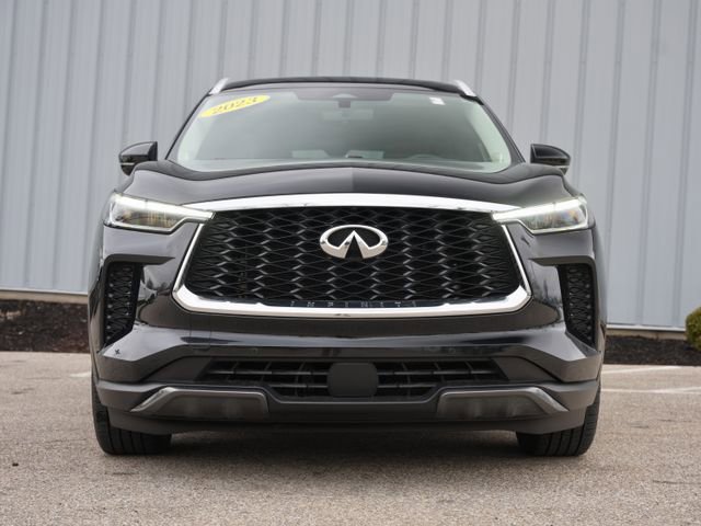 Used 2023 INFINITI QX60 Sensory w/ Vision Package image 3