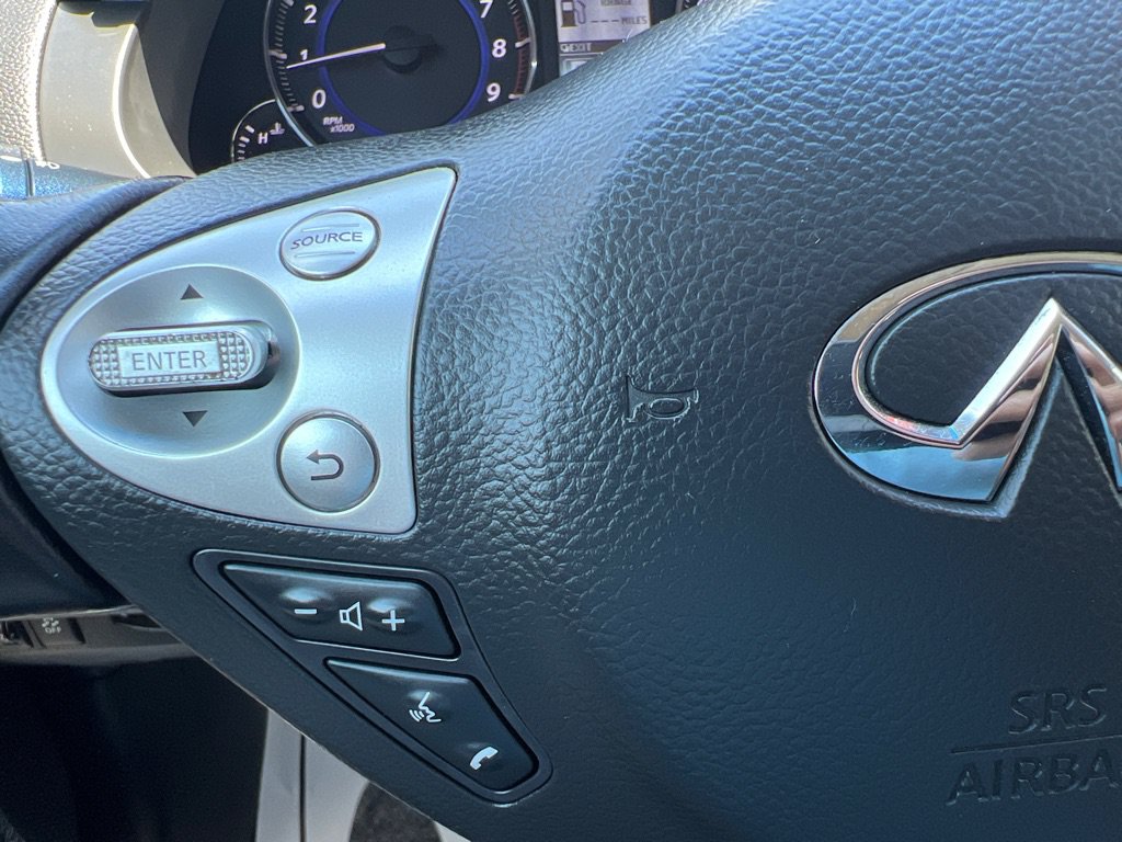Used 2013 INFINITI FX37 2WD w/ Premium Pkg image 16