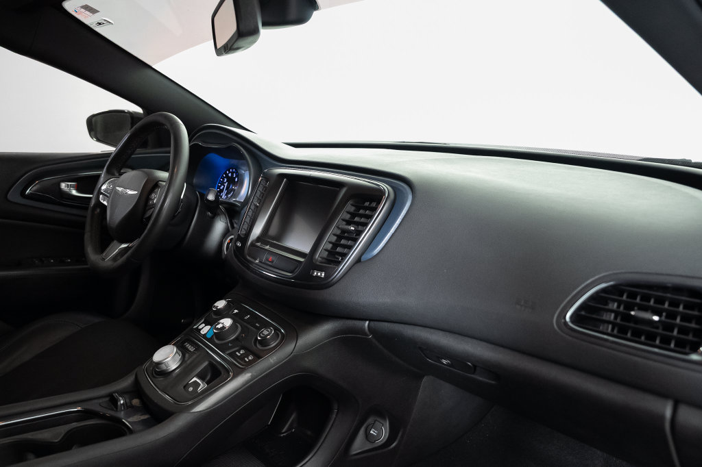 Used 2016 Chrysler 200 S w/ Navigation & Sound Group I FWD image 34