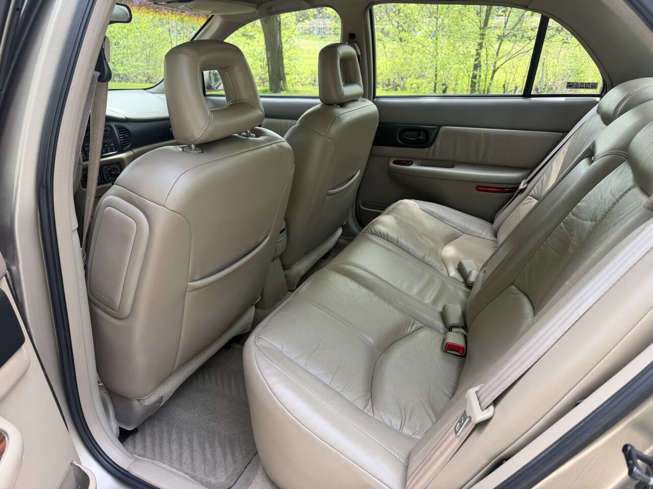 Used 2000 Buick Regal LS w/ Luxury Pkg FWD image 11