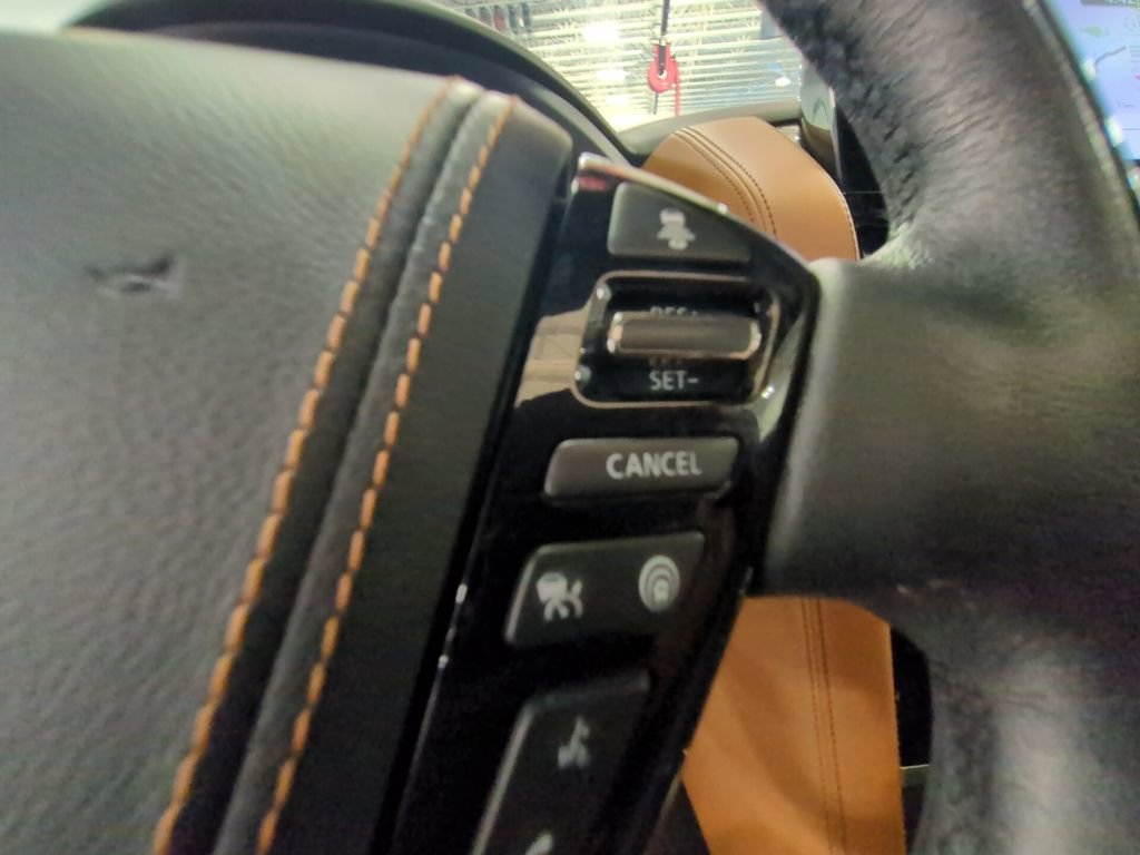 Used 2024 INFINITI QX80 Sensory w/ Cargo Package image 15