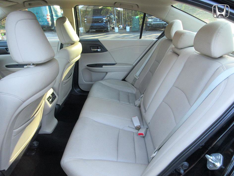 Used 2014 Honda Accord EX-L image 18