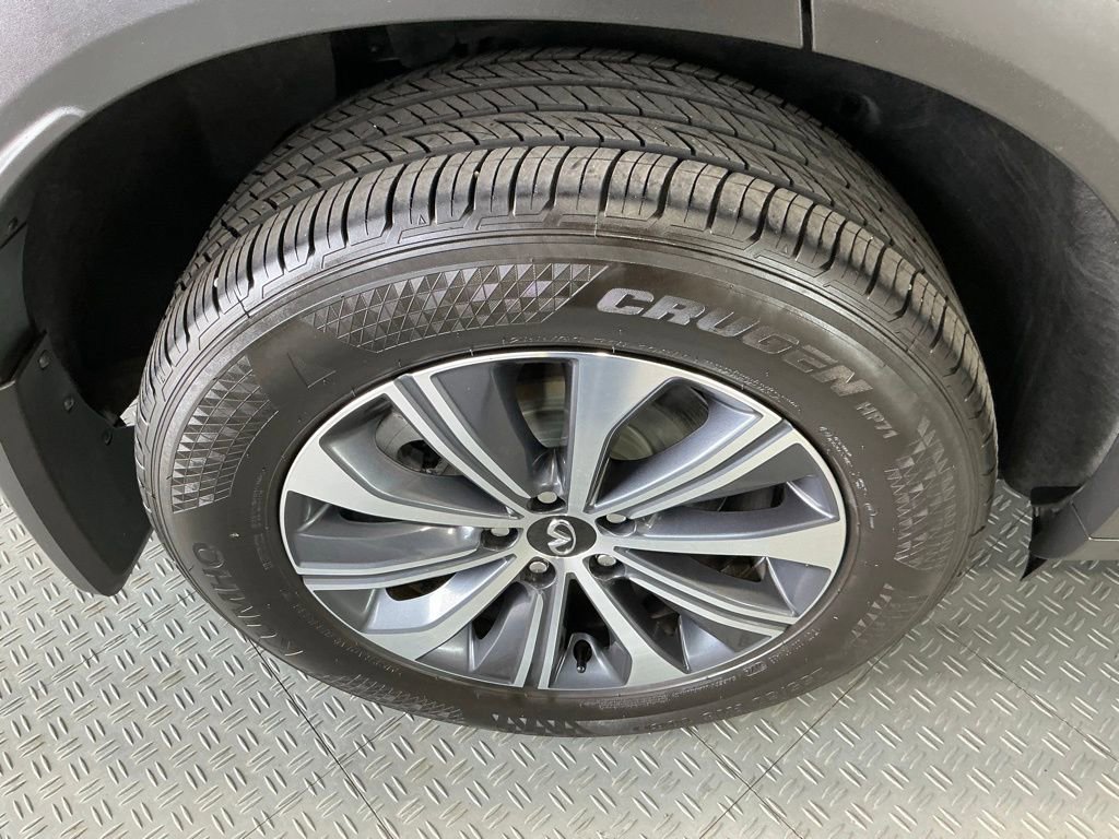 Used 2025 INFINITI QX60 Pure image 43