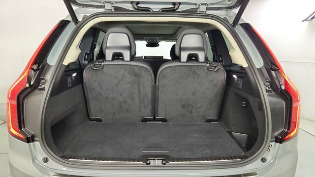 New 2026 Volvo XC90 B6 Plus w/ Protection Package Premier AWD/4WD image 41
