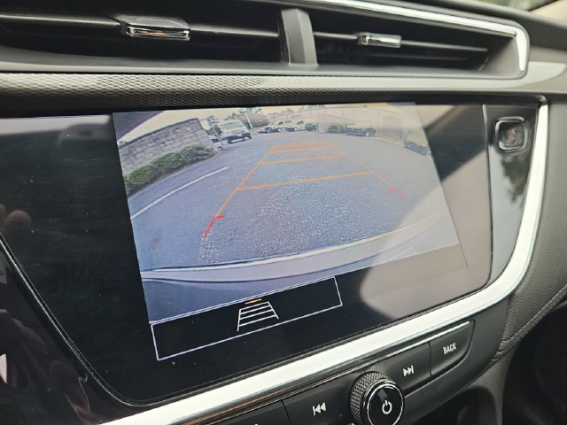 Used 2023 Buick Encore GX Essence w/ Experience Buick Package FWD image 28