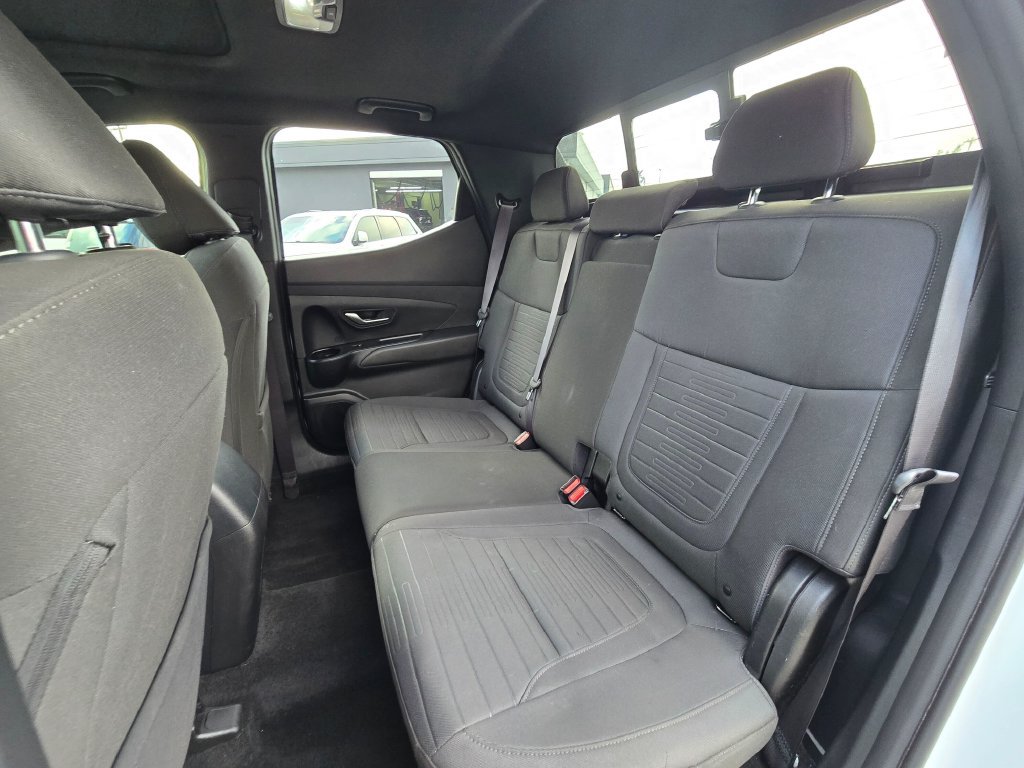 Used 2022 Hyundai Santa Cruz SEL Premium AWD/4WD image 16