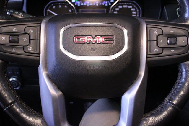 Used 2021 GMC Yukon SLT w/ Rear Media and Nav Package image 23