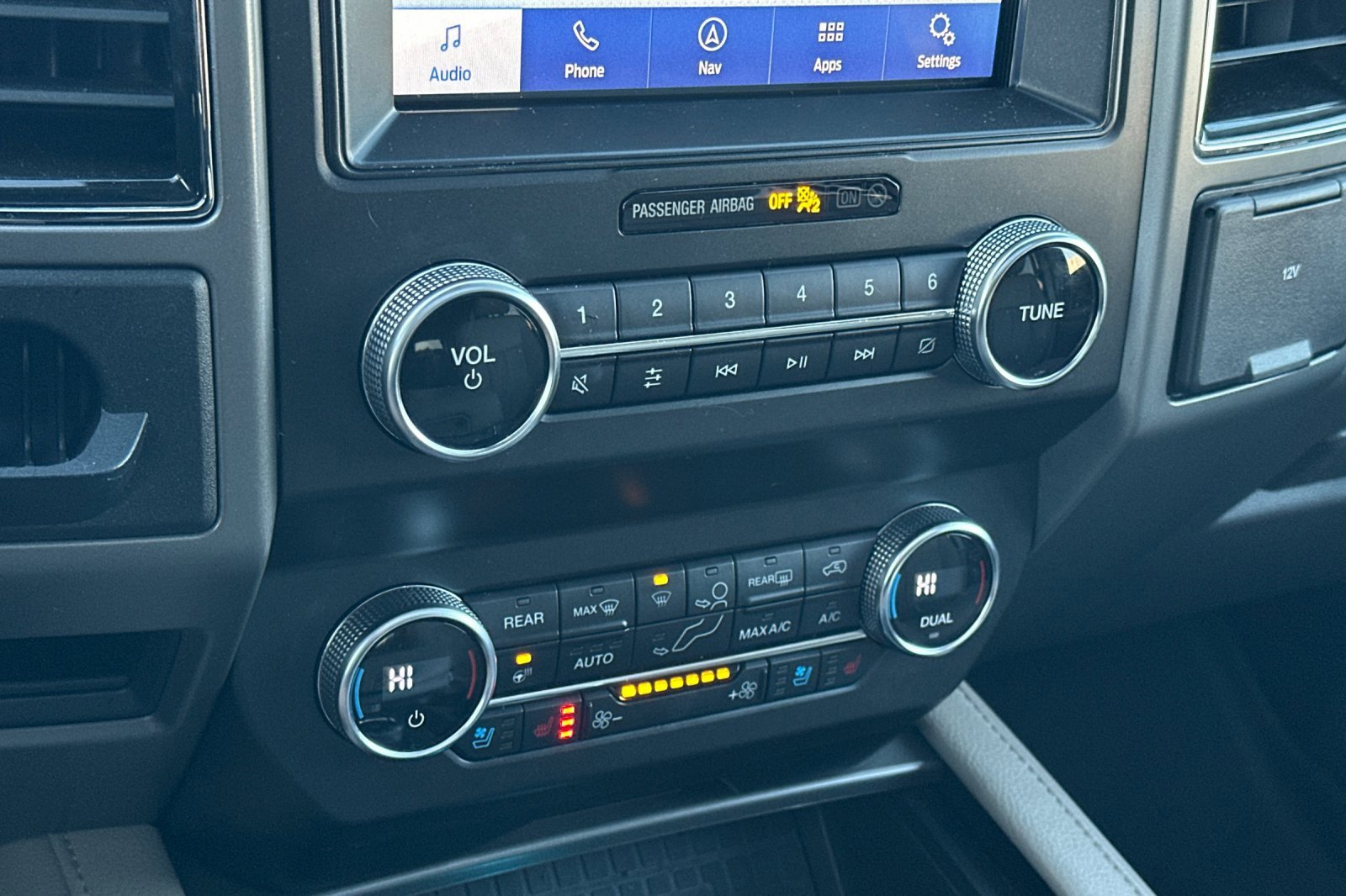 Used 2020 Ford Expedition XLT w/ Equipment Group 202A image 21